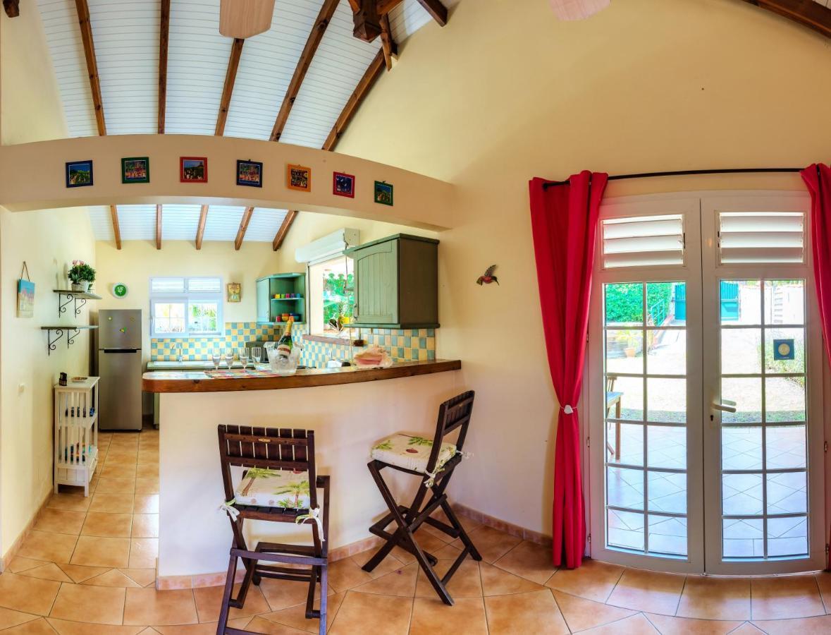 Coquette Villa Du Cap Est Le François Exterior foto